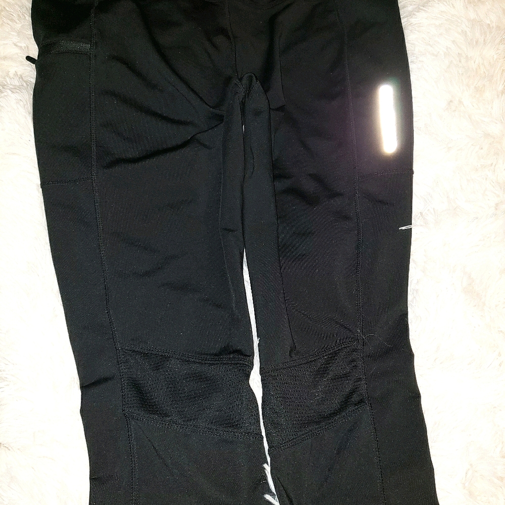 Athletic Capri leggings